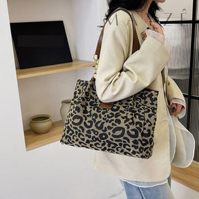 Bolsa Média Tarsila Animal Print™